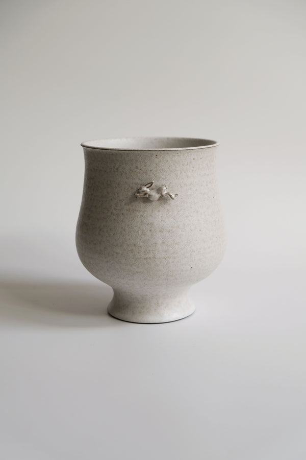 Moonrise Hopping Hare Vessel Nº09