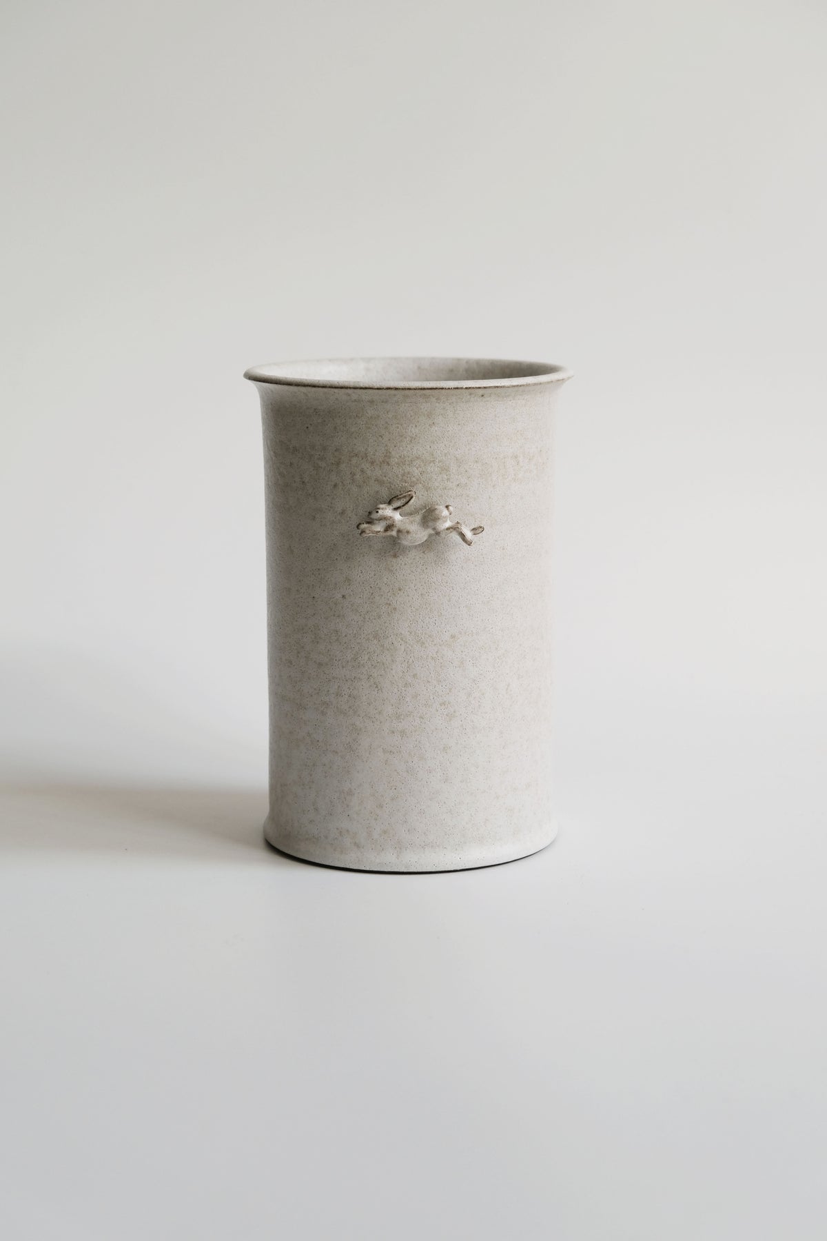 Moonrise Hopping Hare Vessel Nº10