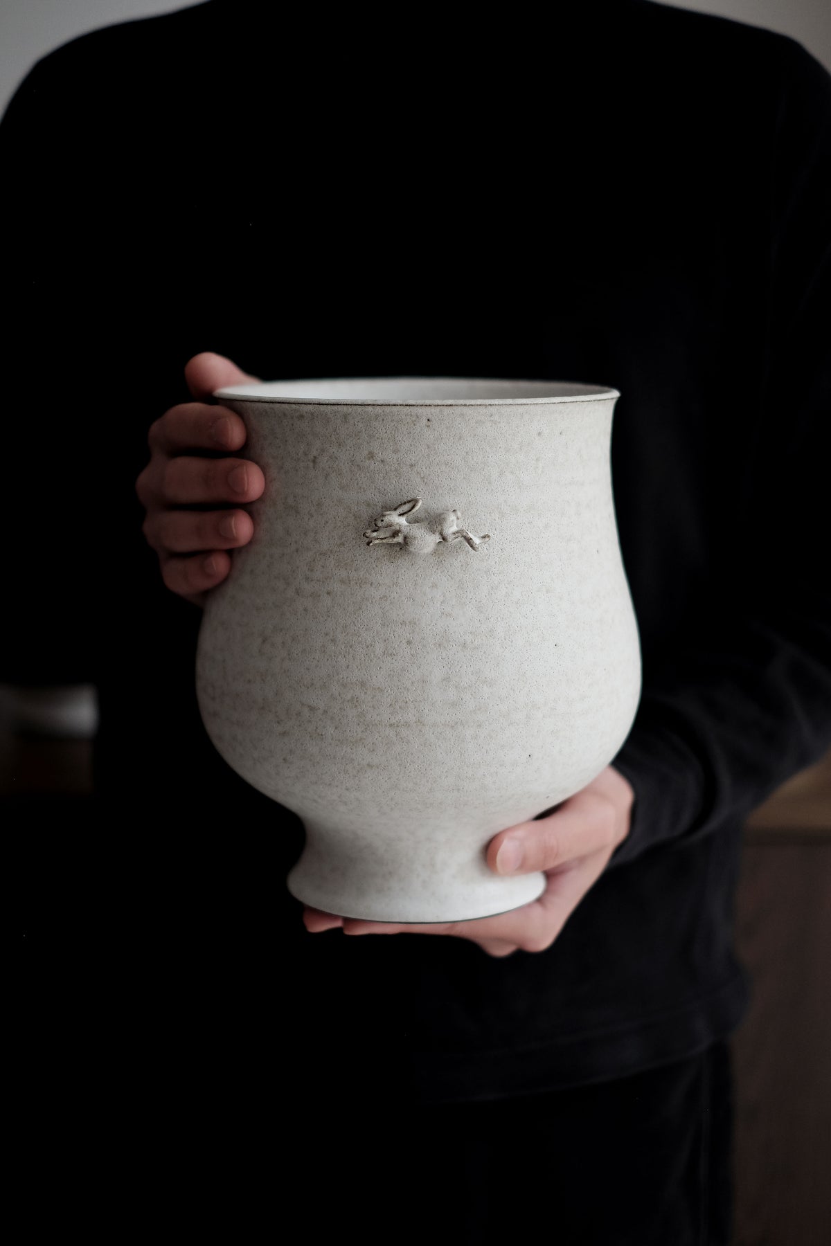 Moonrise Hopping Hare Vessel Nº09