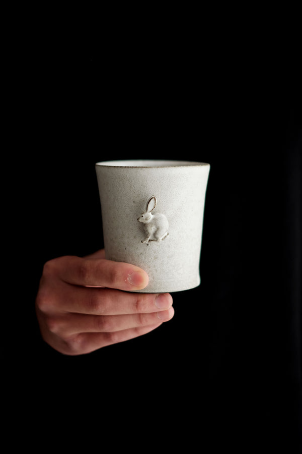 Moonrise Hopping Hare Tumbler, Sit