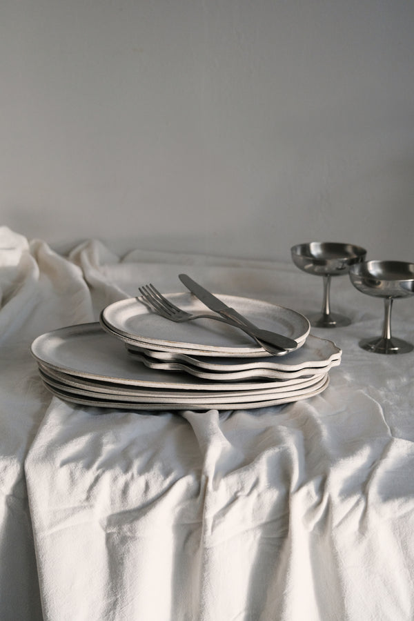Moonrise Platter Medium, Oval