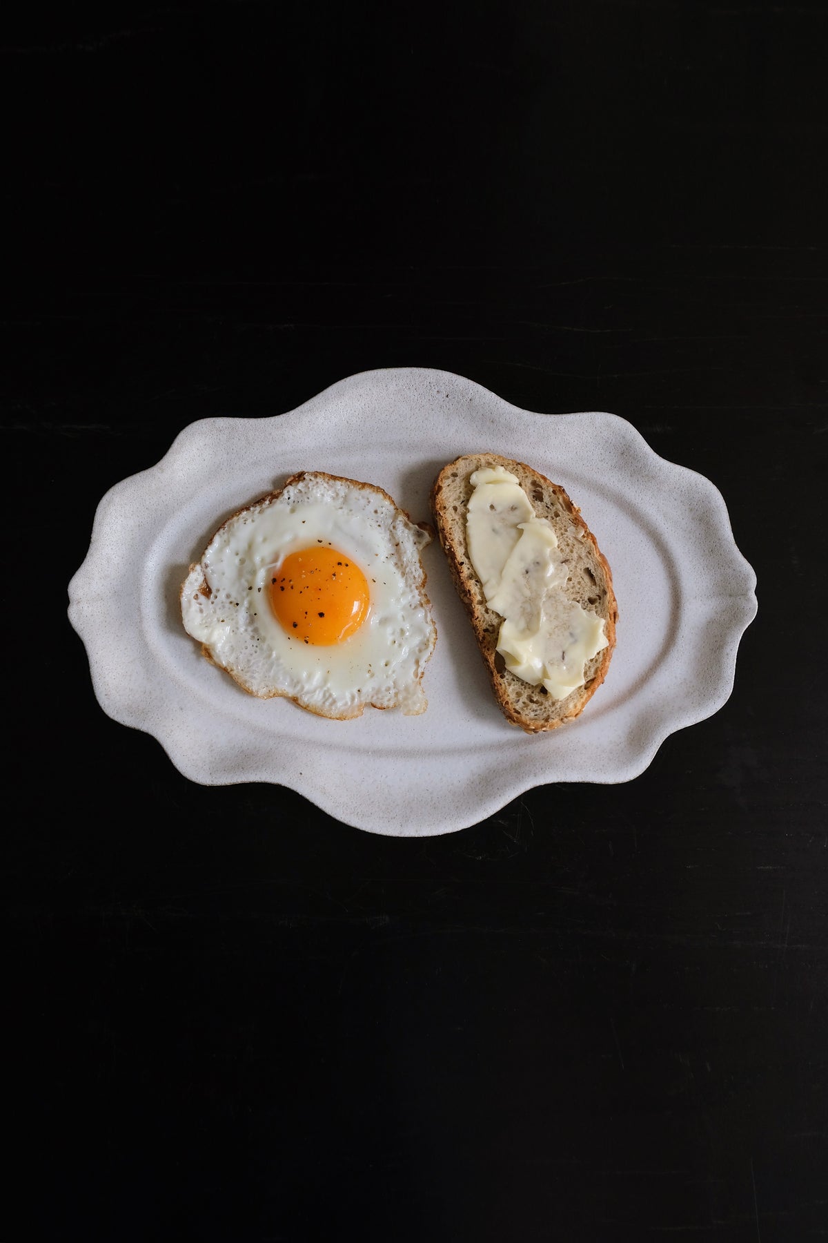 Moonrise Breakfast Plate, Shell