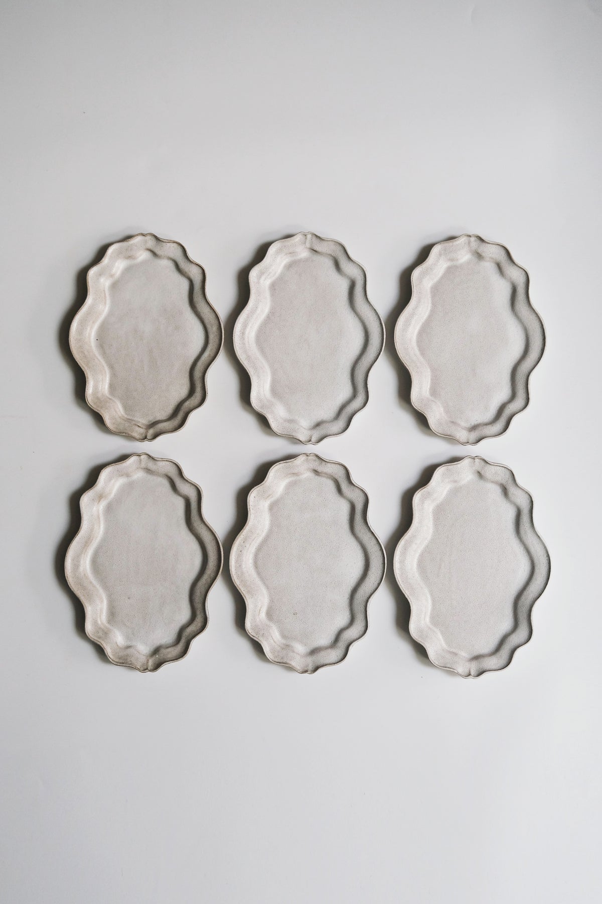 Moonrise Platter Small, Shell