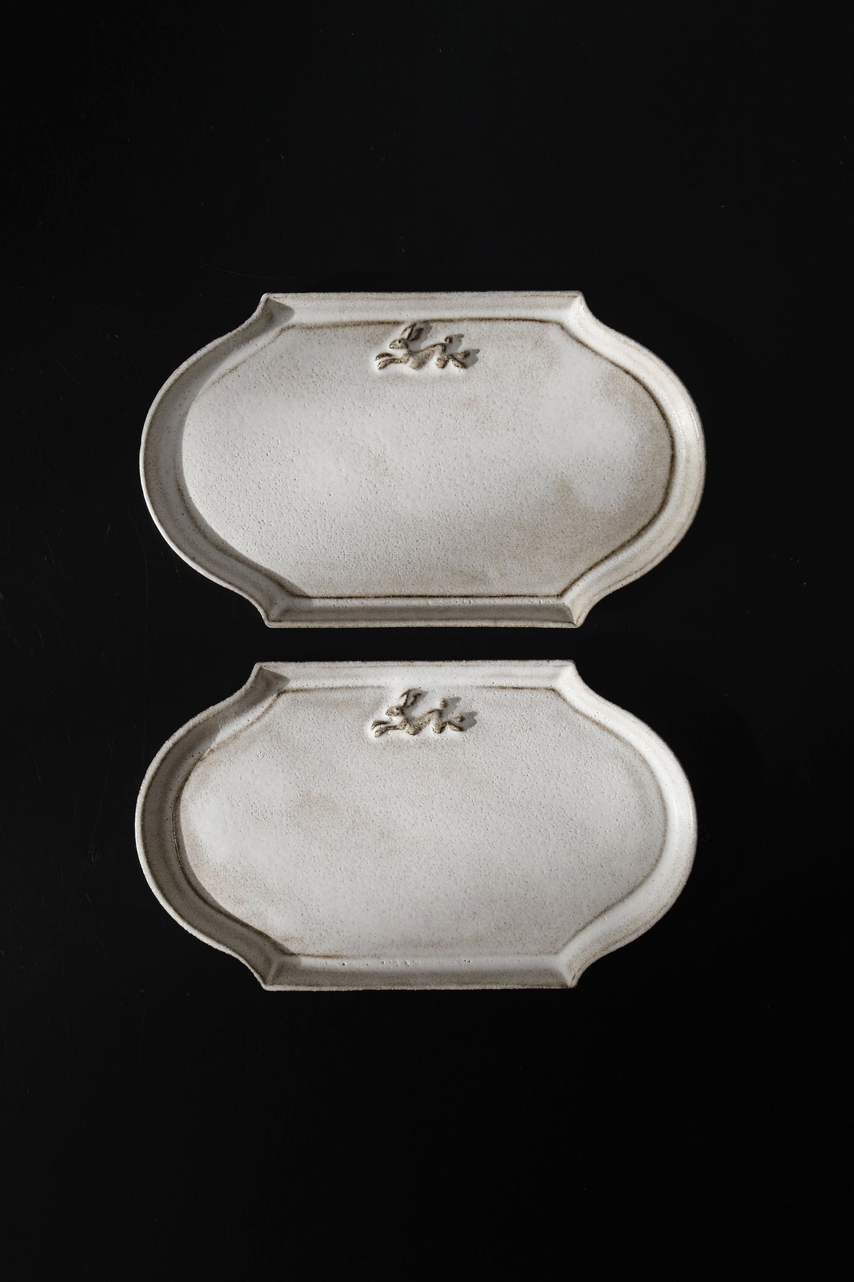 Moonrise Mini Hare Frame Dish, Petite Arc Set of 2