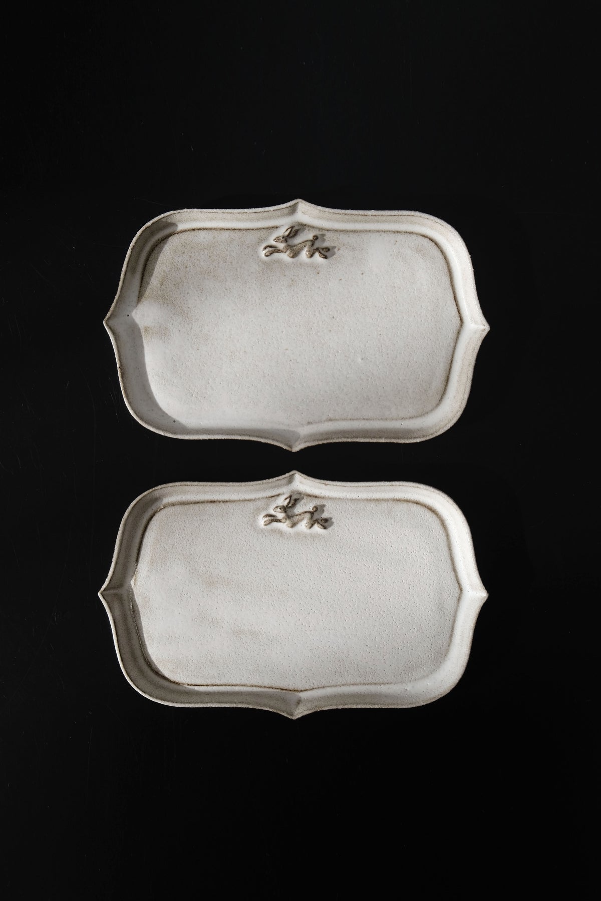 Moonrise Mini Hare Frame Dish, Petite Vintage Set of 2