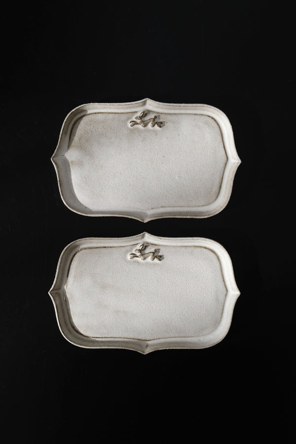 Moonrise Mini Hare Frame Dish, Petite Vintage Set of 2