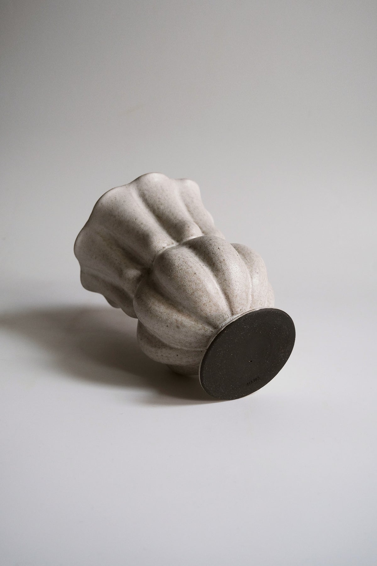 Moonrise Shell Nº16 Vessel, Large