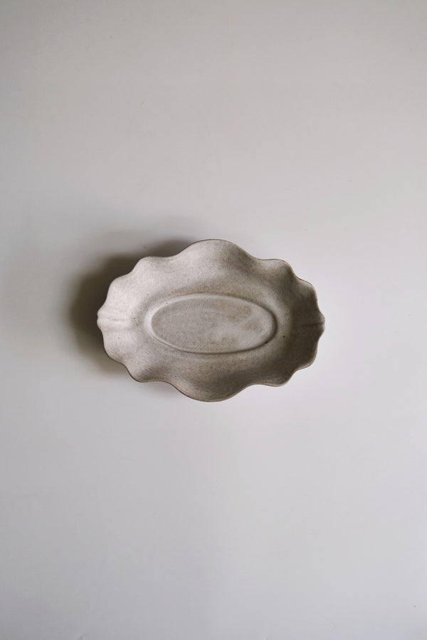 Moonrise Deep Plate Small, Shell