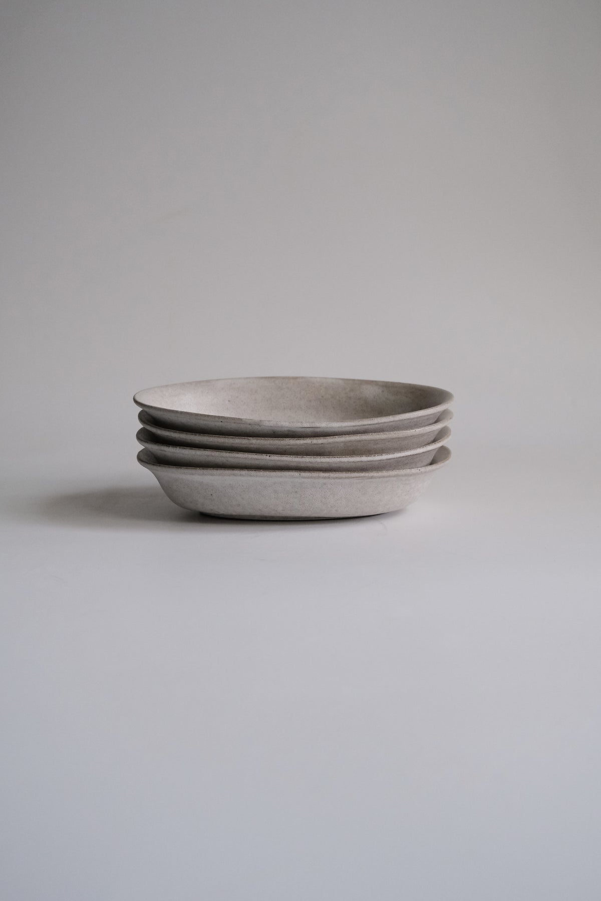 Moonrise Deep Plate Small, Oval