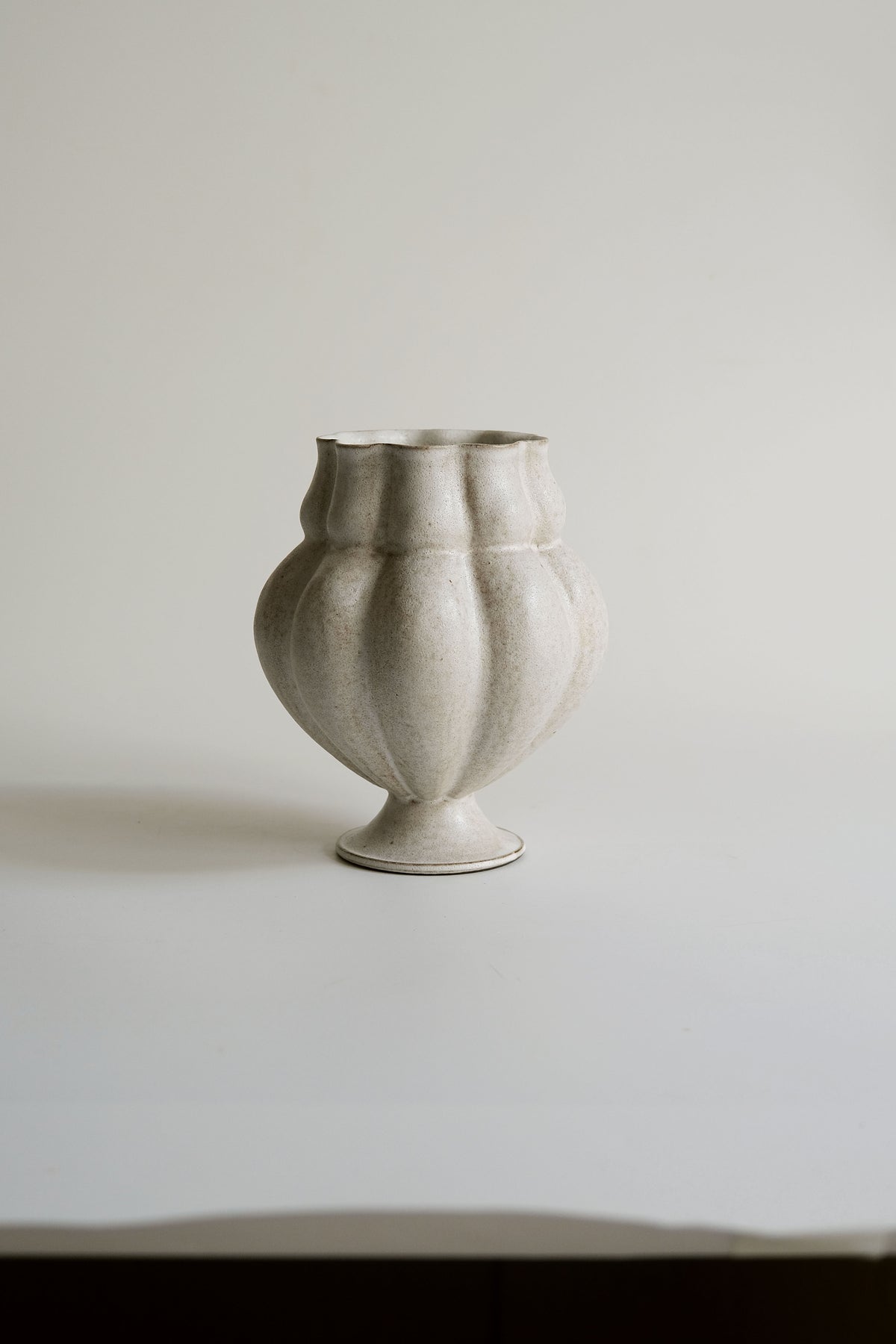 Moonrise Shell Vase No.51