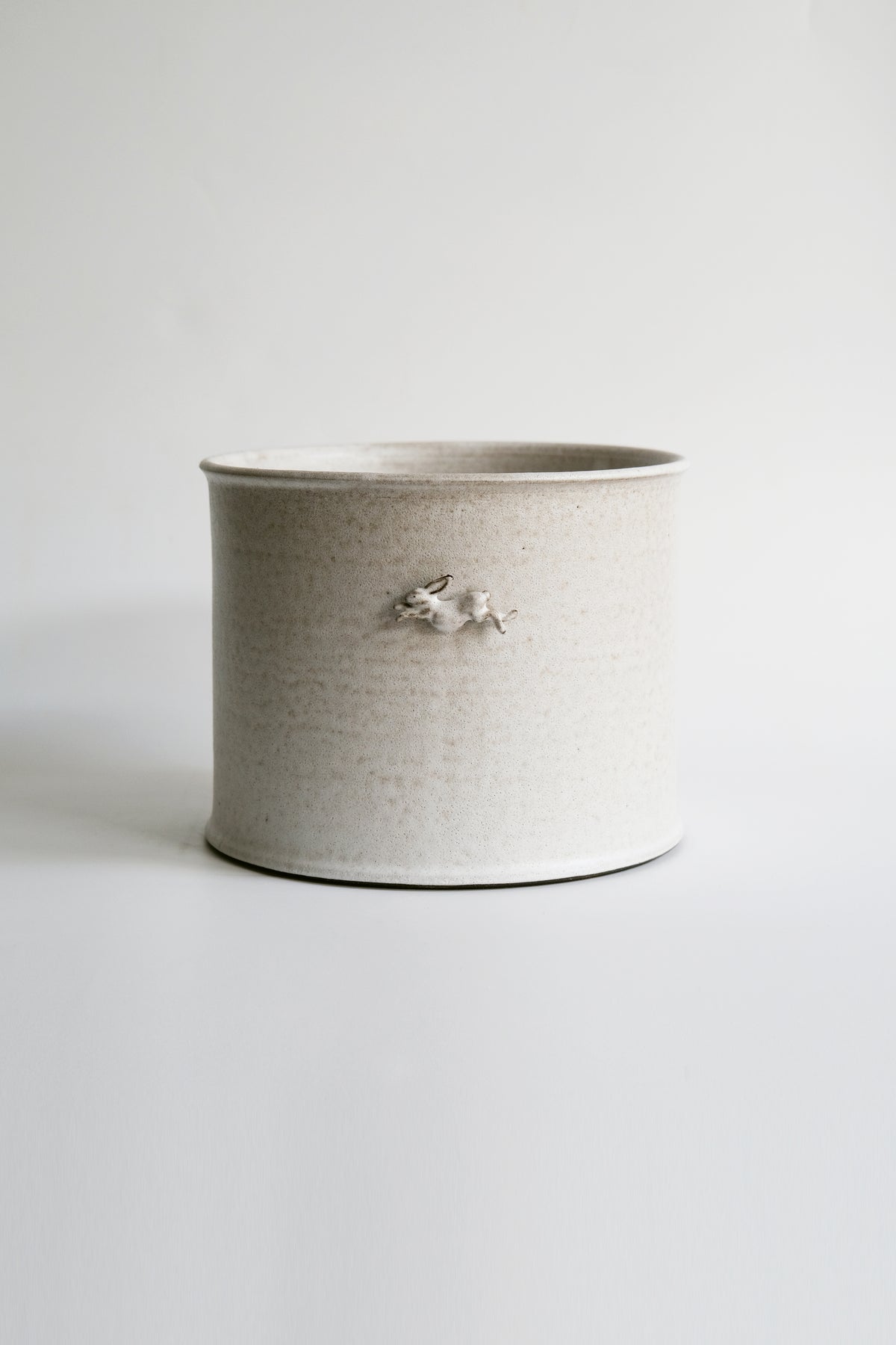Moonrise Hopping Hare Vessel Nº11