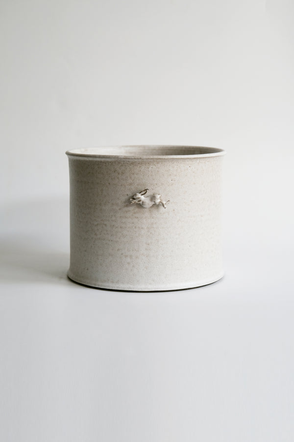 Moonrise Hopping Hare Vessel Nº11